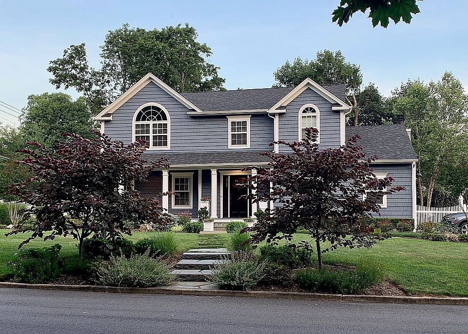 1st image of 1 Sleepy Hollow Ct