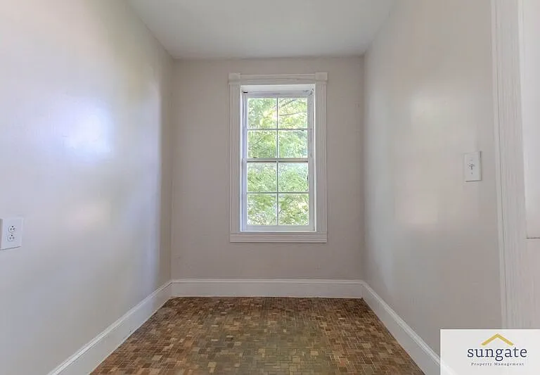1729 Park Ave #4 — Photo 12