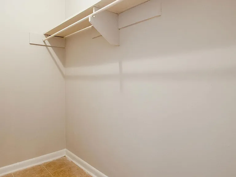 896 Greenwood Ave #5 — Photo 9