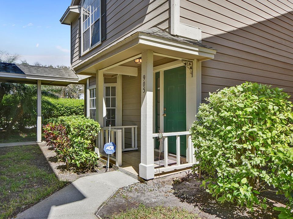 1st image of 905 Sykes Ct #102