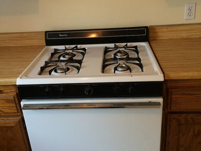 511 N Brand Blvd — Photo 7