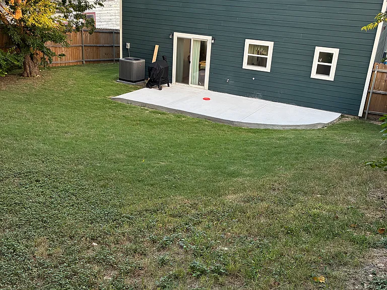 5620 Carver Dr — Photo 2