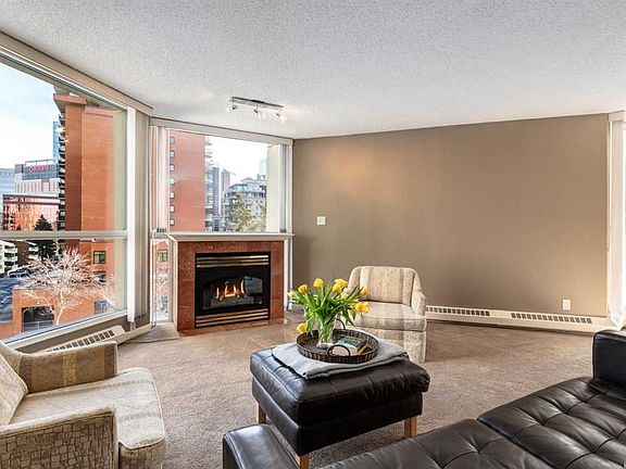 4th image of 804 S 3rd Ave SW #503