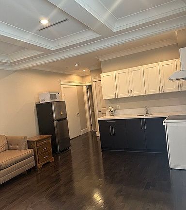 2nd image of 3168 W 19th Ave #1A