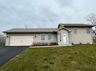 6952 Tupelo Rd, Loves Park, IL 61111