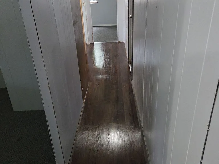 23765 Lawrence Ave — Photo 7