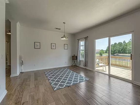 2nd image of 2963 Gray Jay Dr
