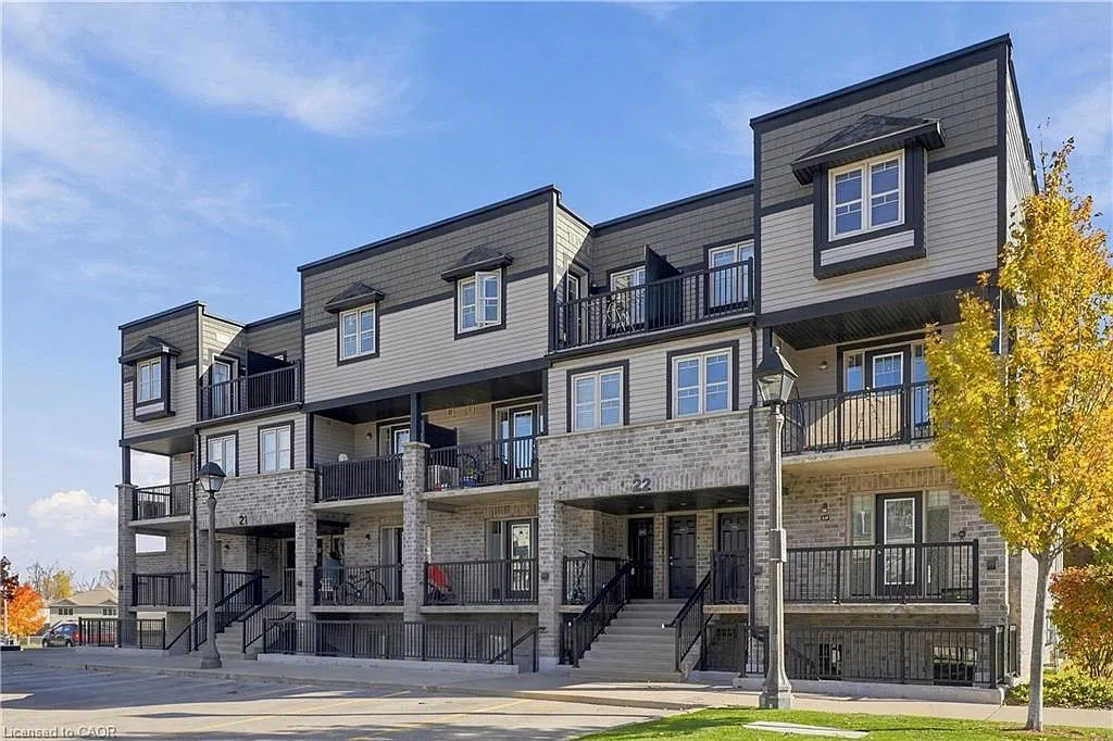 2 bed, 1.5 bath, 960 sqft, $2,200 — Photo 4