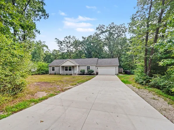 6780 Blue Lake Rd, Twin Lake, MI 49457