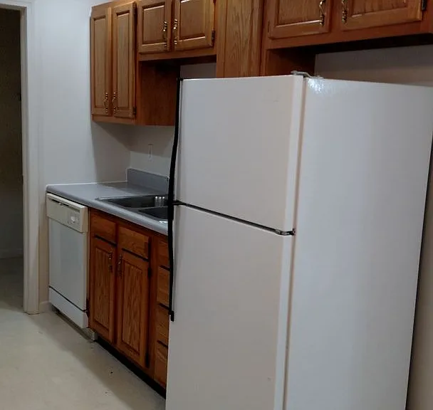 903 Hartwell Dr — Photo 11