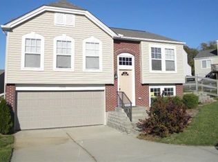 2316 Sunflower Ct, Hebron, KY 41048