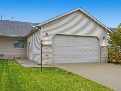 2830 Wheatland Dr S, Fargo, ND, 58103