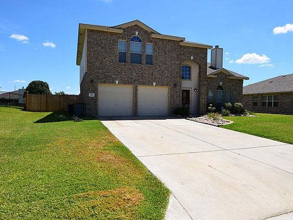 3rd image of 421 Reservation Dr