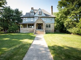 2728 Edgehill Rd, Cleveland Heights, OH 44106