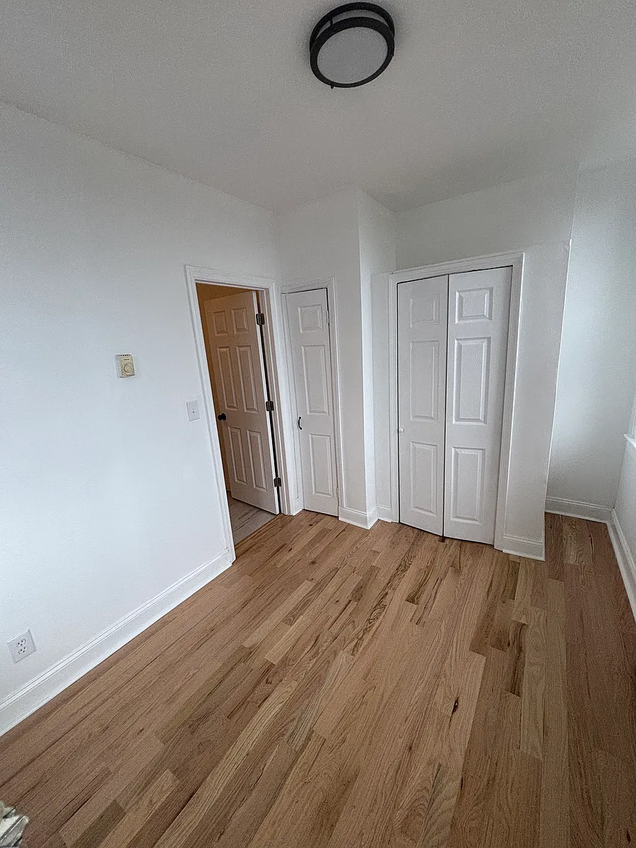Building Photo - 237 Mount Prospect Ave #1