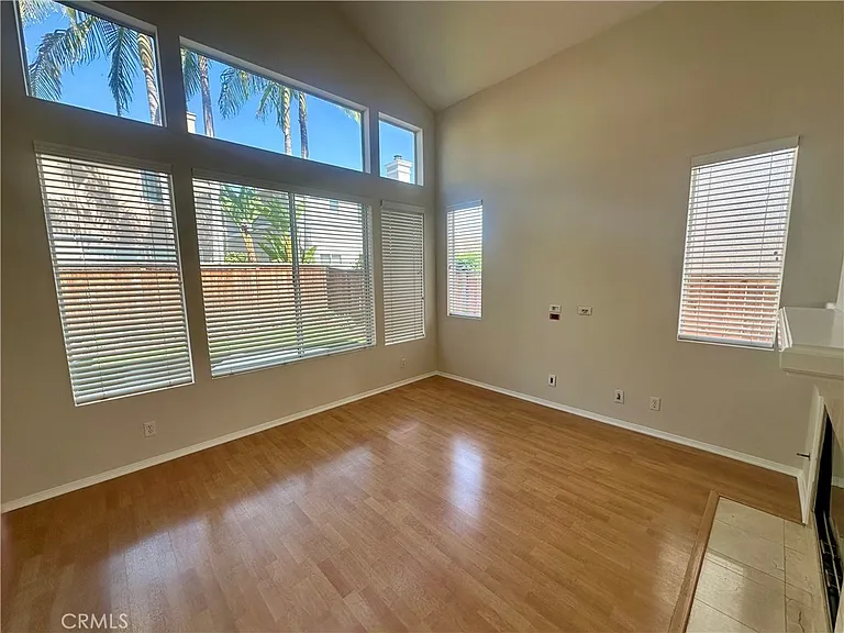 23 Tanglewood Ln — Photo 4