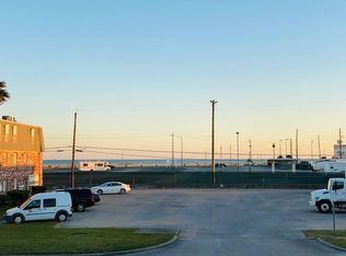 302-310 Church St #18, Galveston, TX 77550
