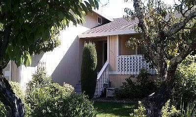 2nd image of 888 Country Meadow Ln
