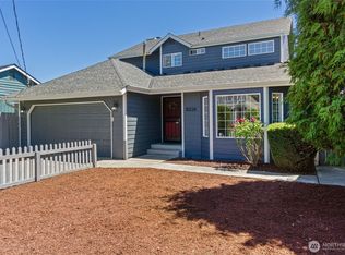 10226 17th Ave SW, Seattle, WA 98146