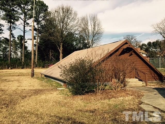 1st image of 410 Marly Dr
