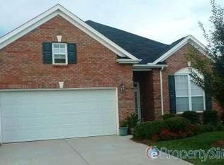 365 Garnet Ct, Fort Mill, SC 29708