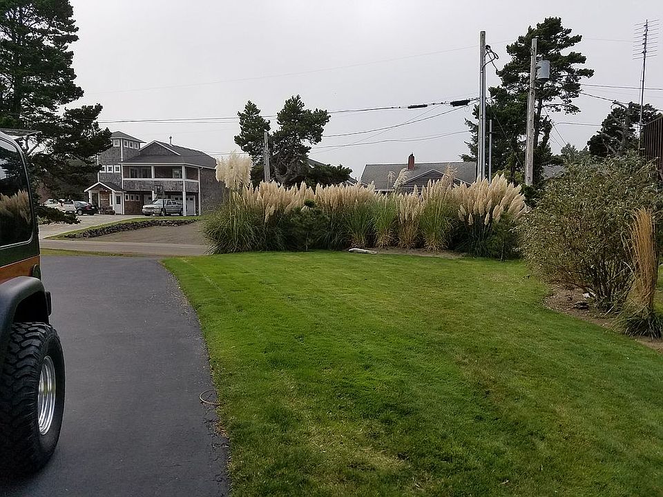 2nd image of 1206 Ocean Beach Blvd S