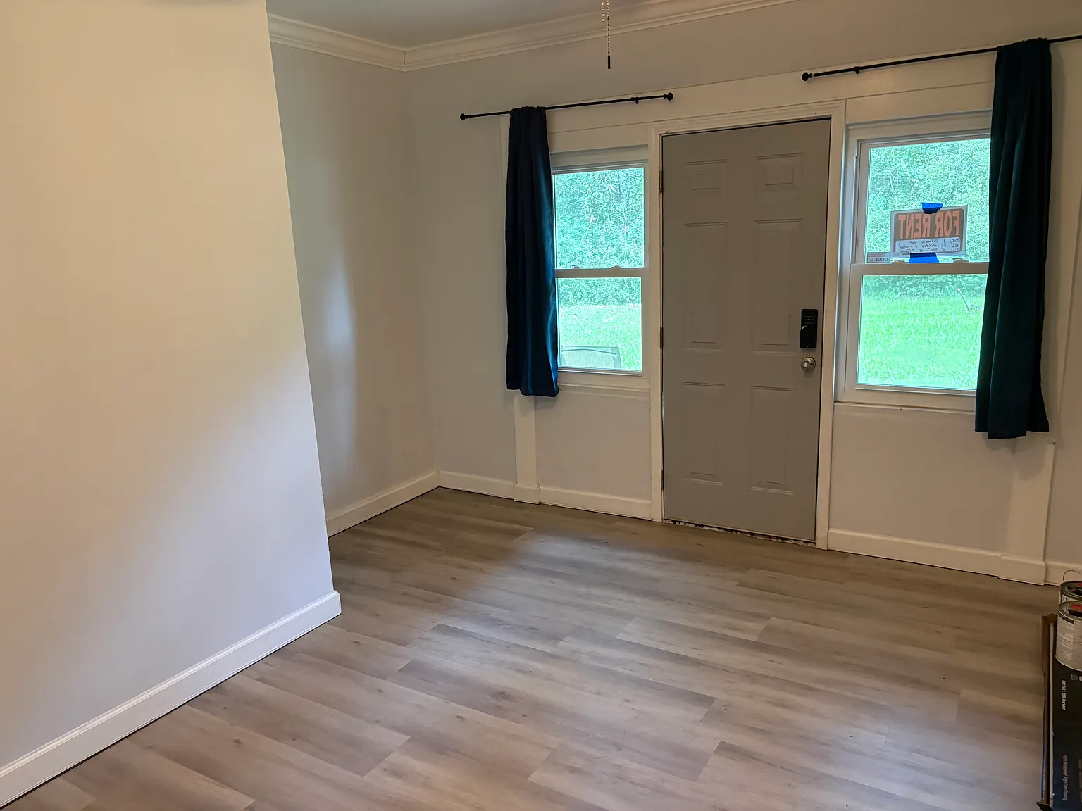 1 bed, 650 sqft, $1,050 — Photo 3