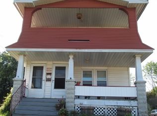 6334 State Rd, Cleveland, OH 44134