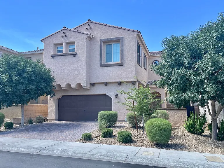 9702 Canyon Landing Ave — Photo 2