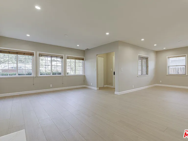 10529 Mount Gleason Ave — Photo 8