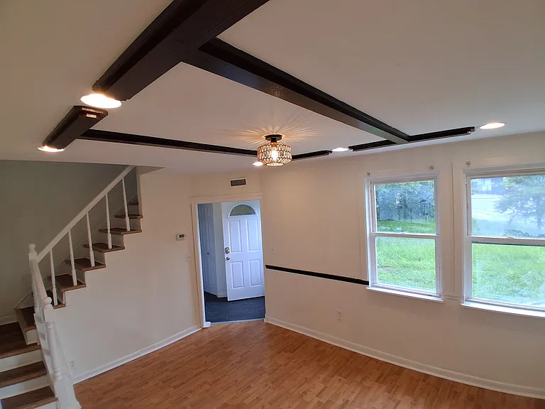 519 Cherry Hill Rd — Photo 4