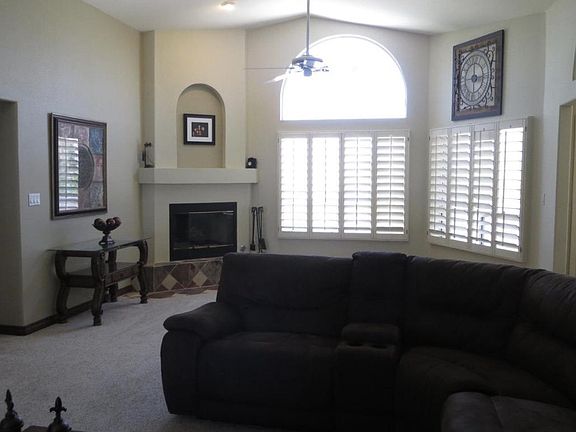 2nd image of 1748 E Waltann Ln