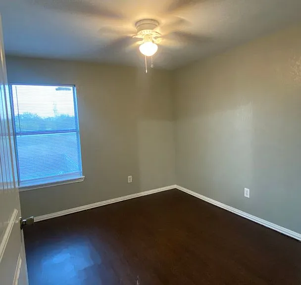 7700 Stanley Ct. — Photo 16