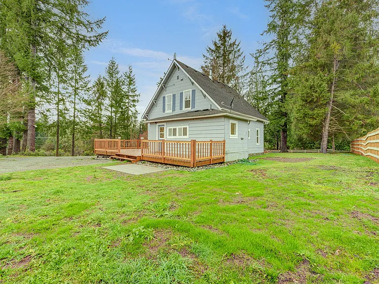 11825 Woods Lake Rd — Photo 29