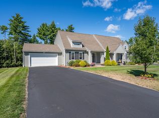 244 Villager Rd, Chester, NH 03036