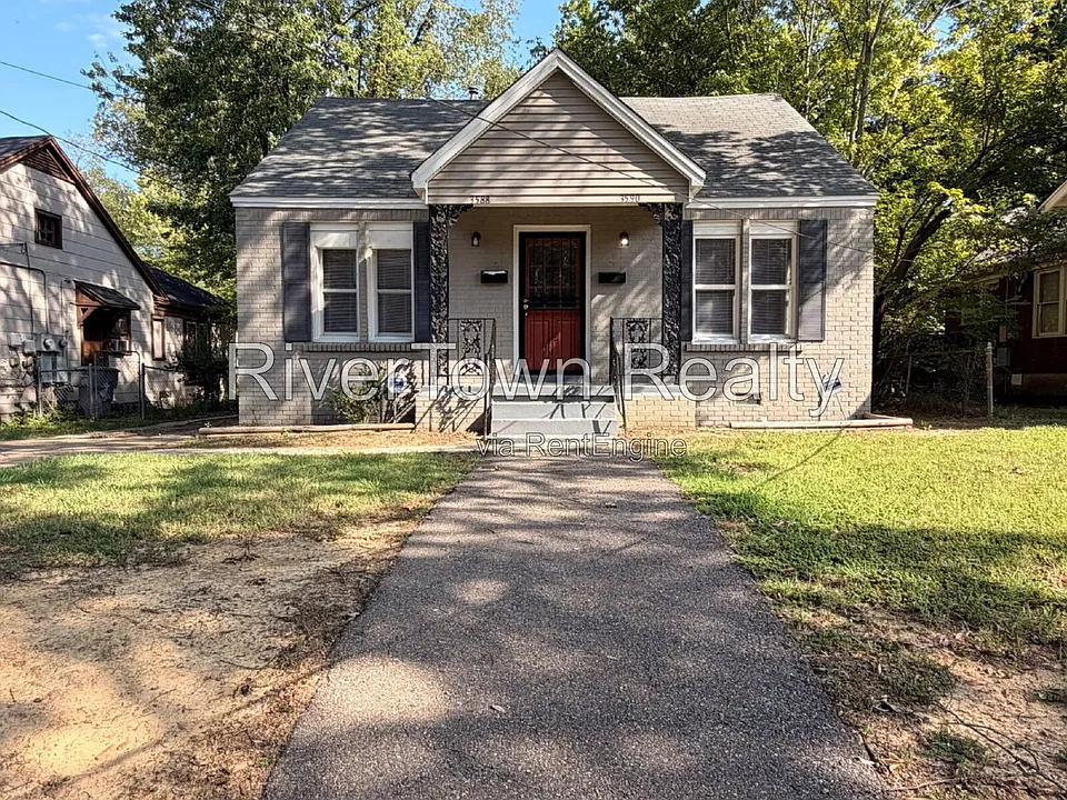 3588 Bowen Ave