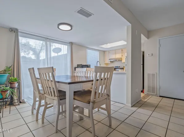 15407 N 2nd Street, Phoenix, AZ 85022