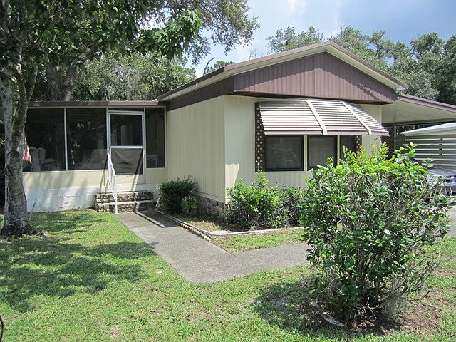 1st image of 262 Magnolia Dr