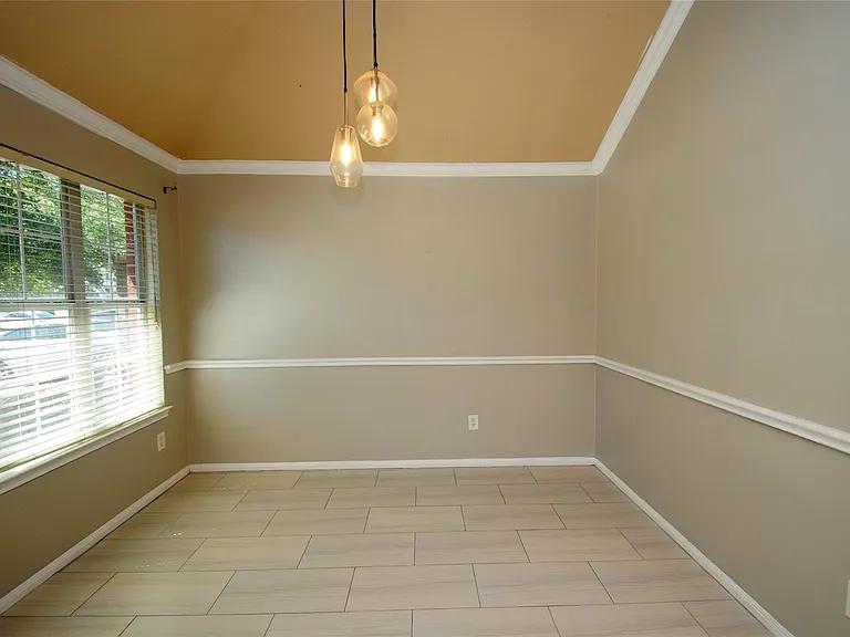 5910 Sugar Field Ln — Photo 5