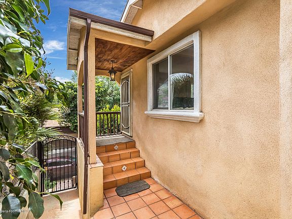 2nd image of 5515 Nordyke St