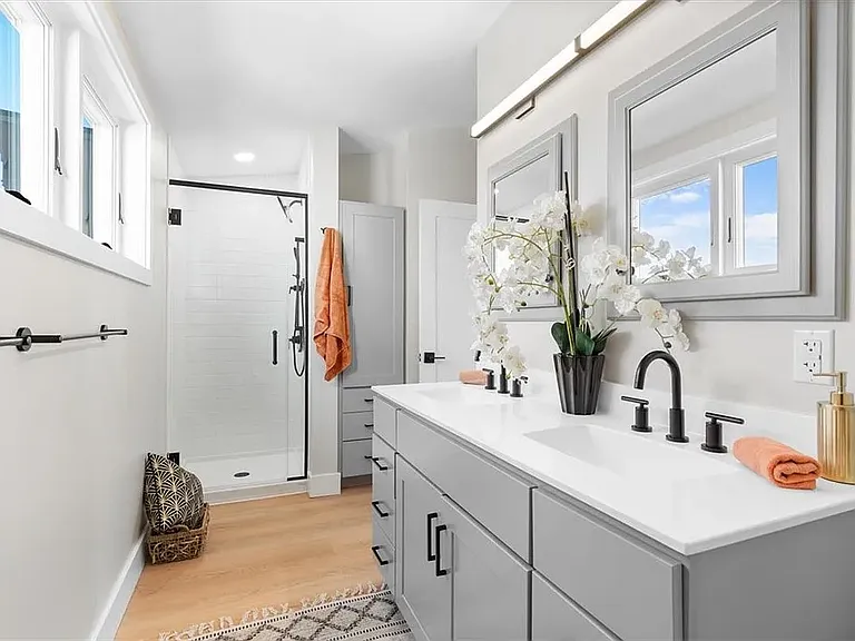 1213 Boyle St — Photo 20