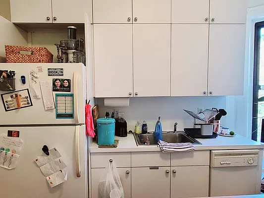 Rented by Ideal Properties Group | media 7