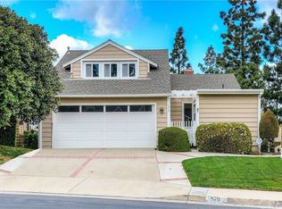 570 S Golden Sky Ln, Anaheim, CA 92807