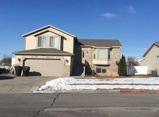 1288 W 1950 N, Clinton, UT 84015