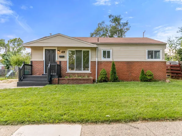 1112 Zephyr St, Ypsilanti, MI 48198