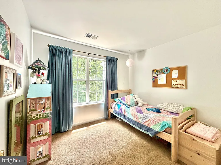 8 Woodmont Ct — Photo 13