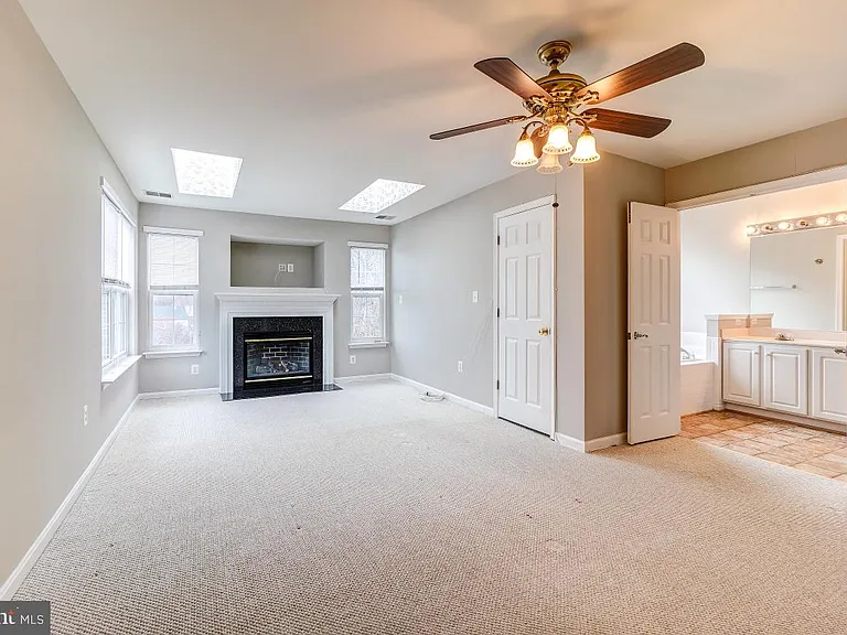 6160 Cinnamon Ct — Photo 30