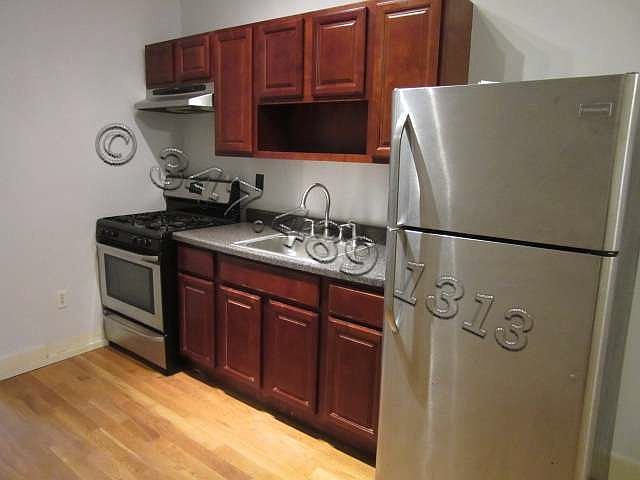 1st image of 828 Halsey St #2