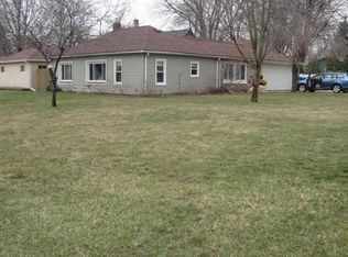 31 Wood Ave, Quincy, MI 49082