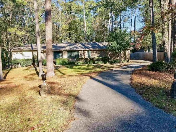 2474 Vale Dr, Birmingham, AL 35244
